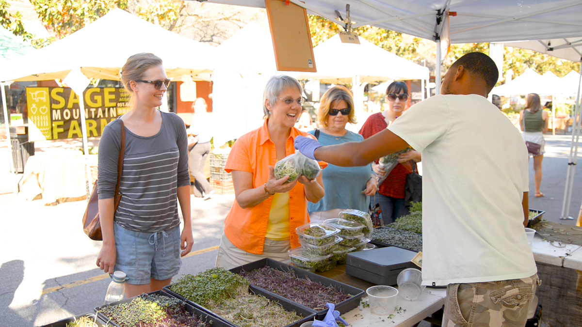 A Guide to our Top 4 Farmers Markets in Riverside